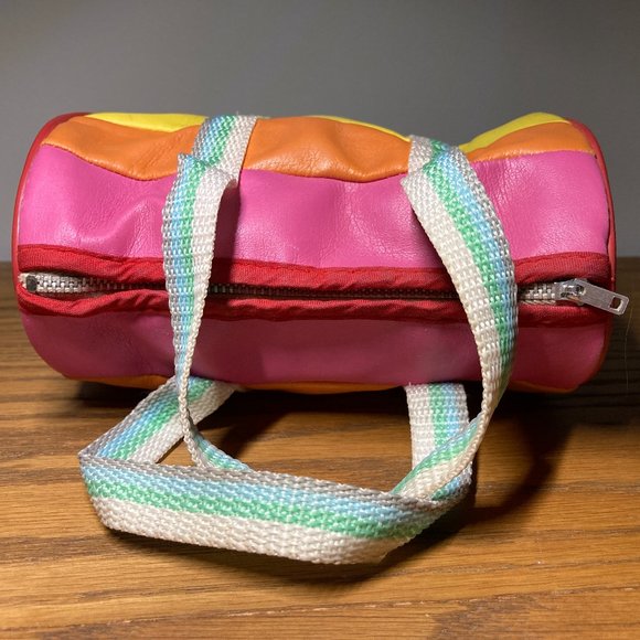 Bermuda Pouch - Picture 7 of 11